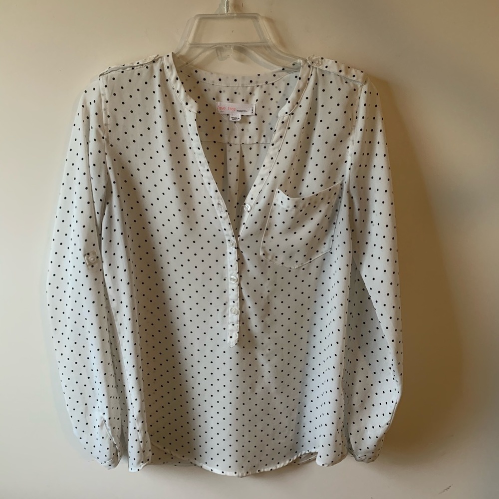 White and black pot a dot shirt size S
